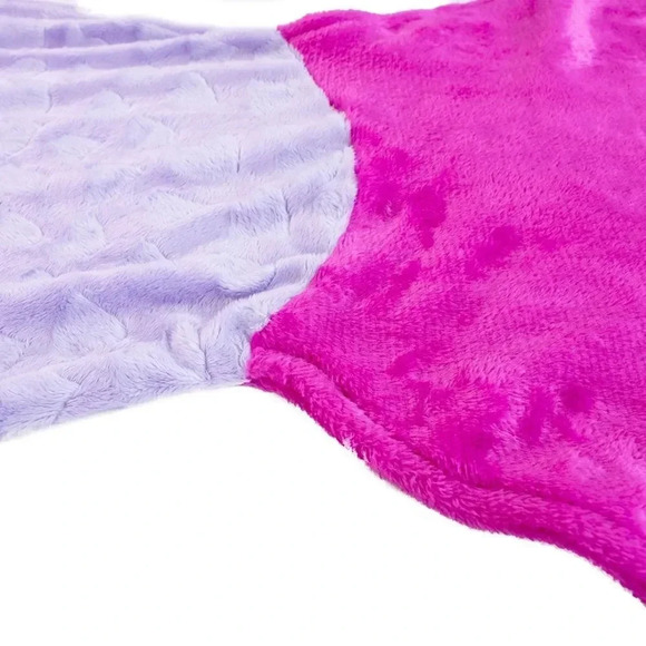 Loved Blanket Mermaid Tail Plush Blanket - Picture 2 of 3
